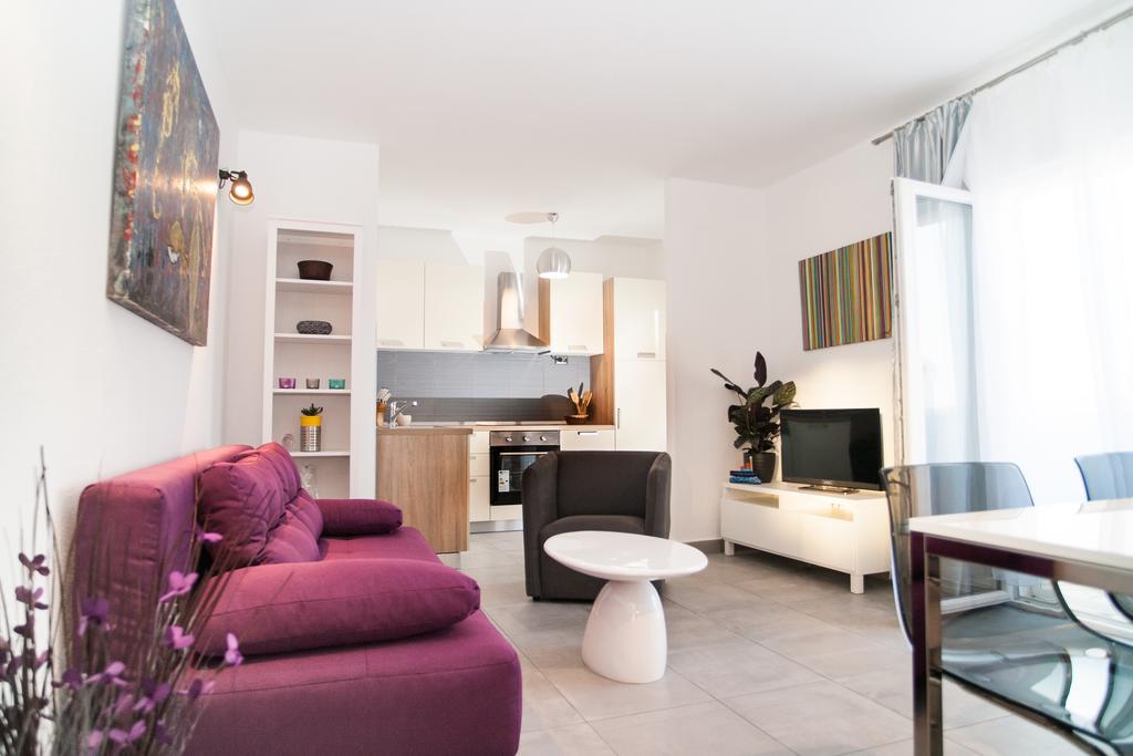 Apartment Ema Рогозниця Екстер'єр фото